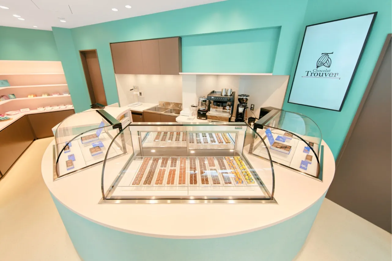 世界のショコラを味わえるショップ「ショコラ・トルべ」表参道に