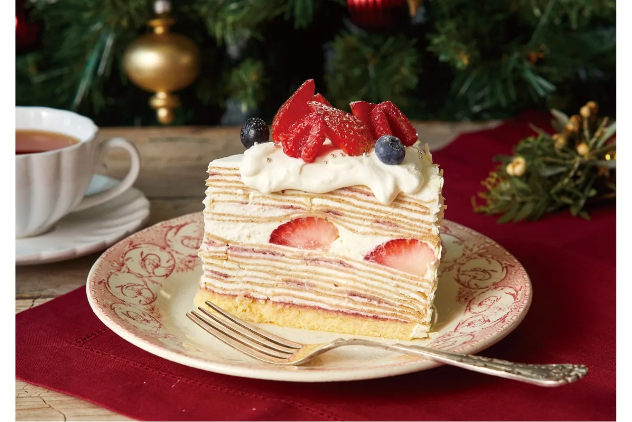▲「ベリーとマスカルポーネのクリスマスミルクレープ」