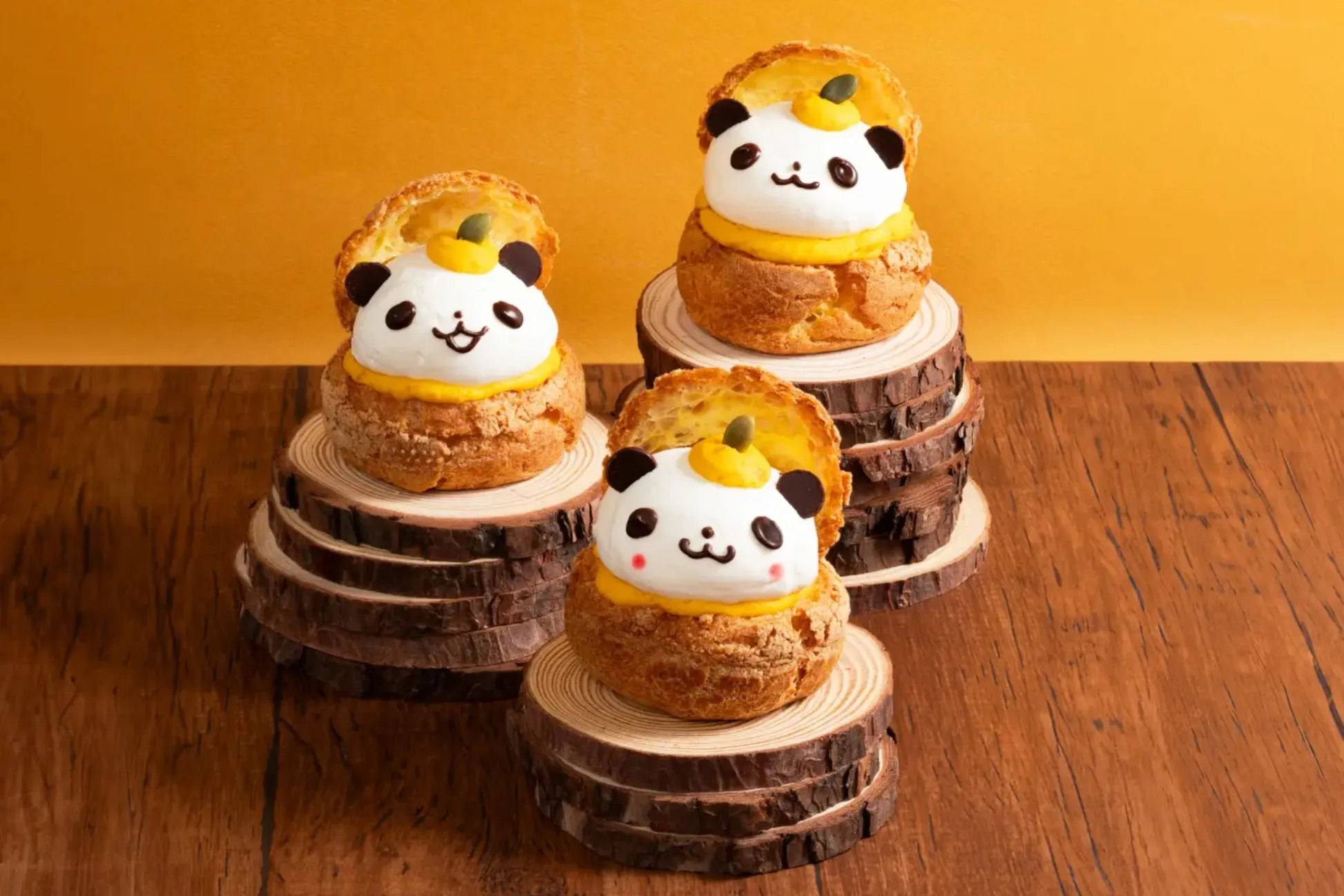 愛くるしい“パンダシュー”にかぼちゃフレーバーが仲間入り！椿屋珈琲