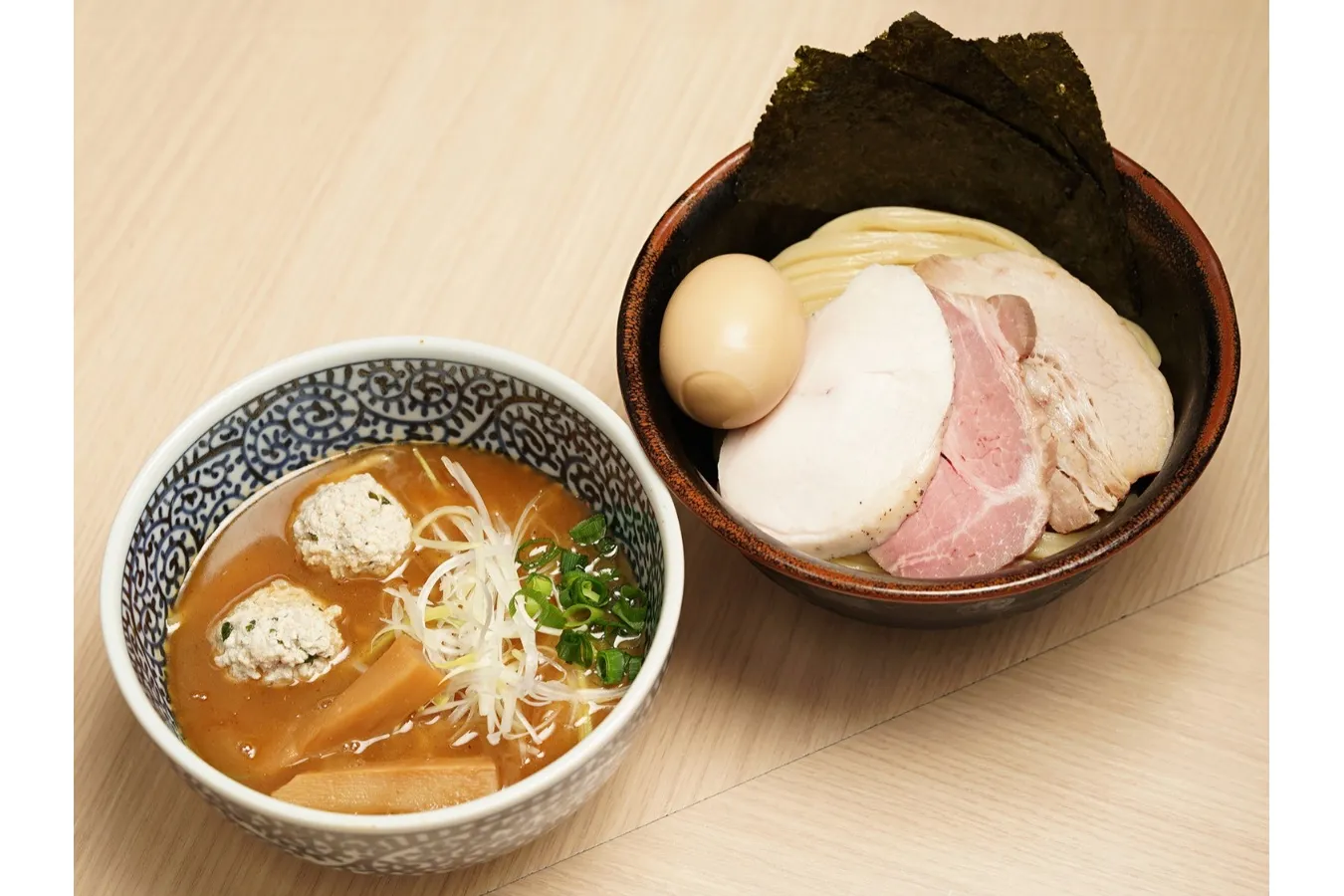 ▲ラーメン＆酒バル　麺屋一燈