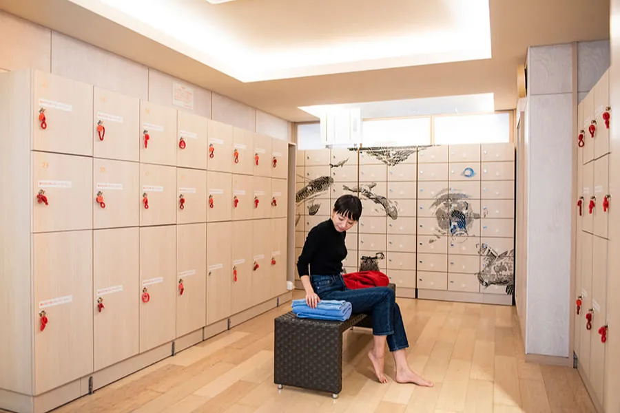 中目黒に“露天風呂”!?穴場な銭湯「光明泉」で、夜空を見上げてひとっ風呂が気持ちいい♪_3166773