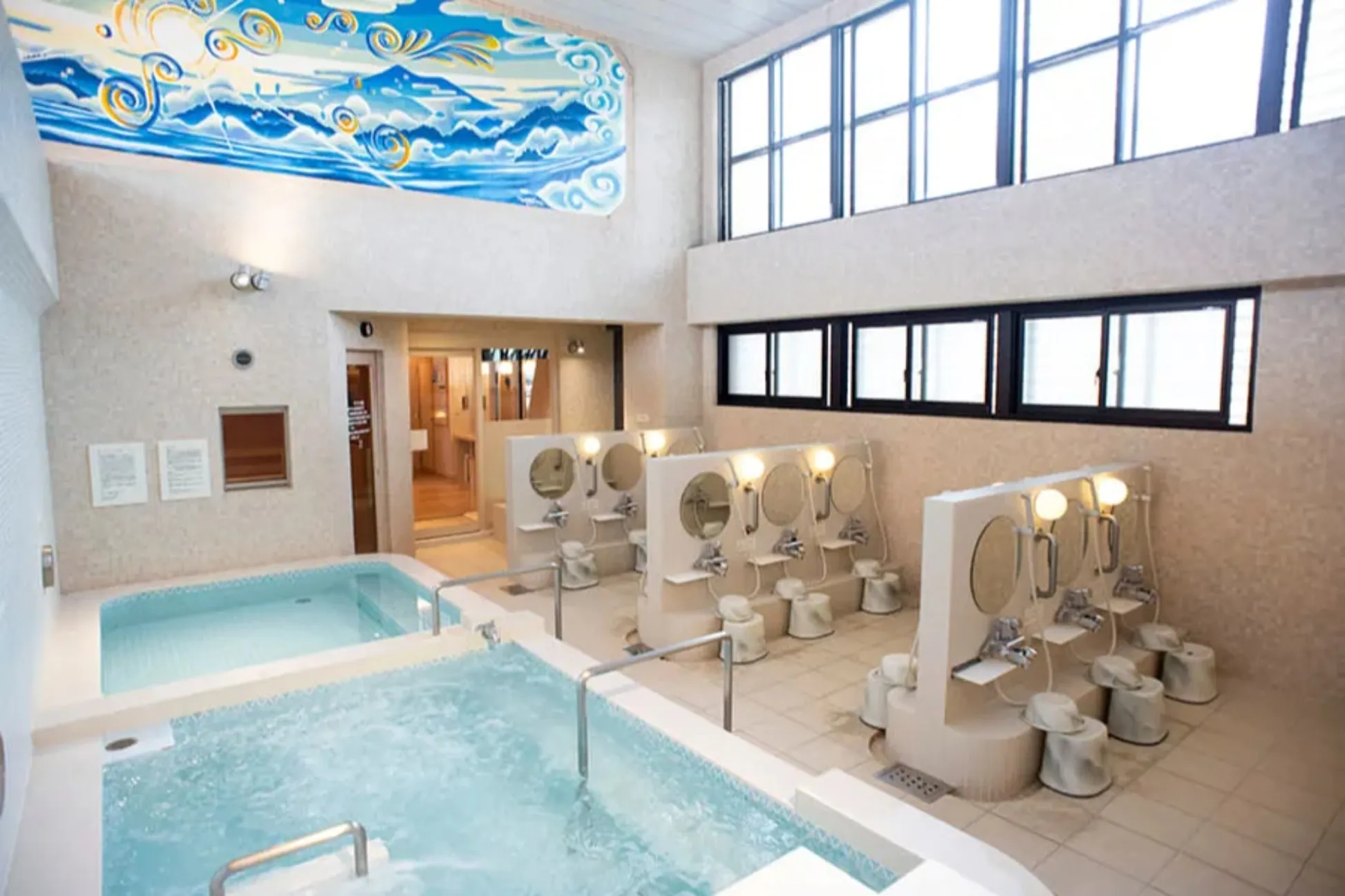 中目黒に“露天風呂”!?穴場な銭湯「光明泉」で、夜空を見上げてひとっ風呂が気持ちいい♪