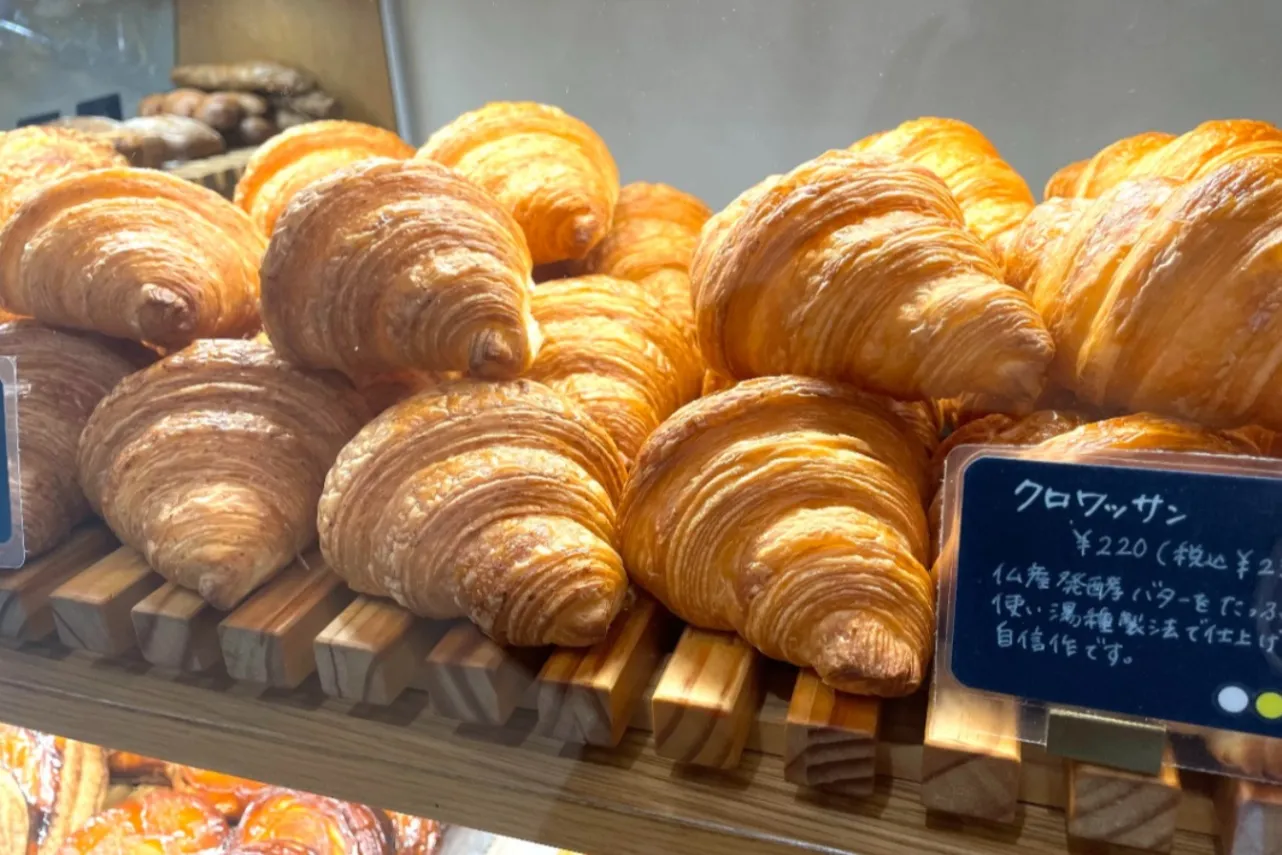 クロワッサン好きの“天国”！専門職人が手掛ける、新丸子「パンと焼き菓子のパパパパーン!」_1500100