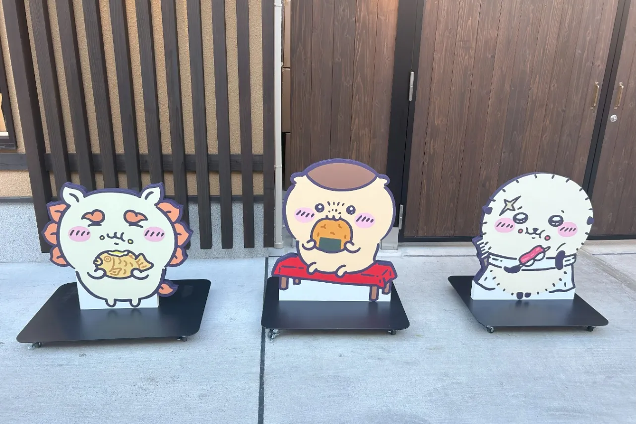 ▲ちいかわのキャラクターたちがお出迎え！