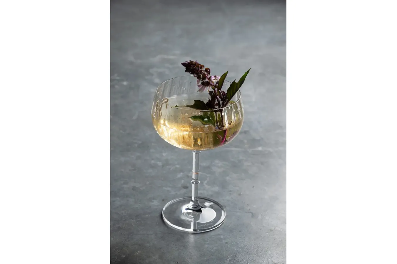 ▲「ホーリーバジル＆スパイス」（1,210円）