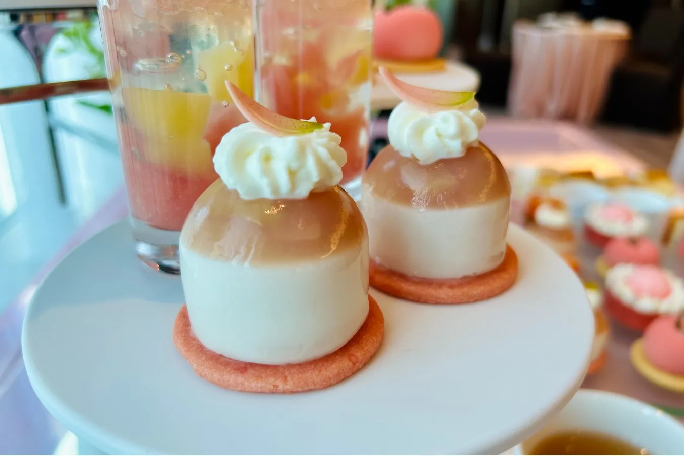▲「桃とリコッタチーズケーキ」（撮影：レッツエンジョイ東京編集部）
