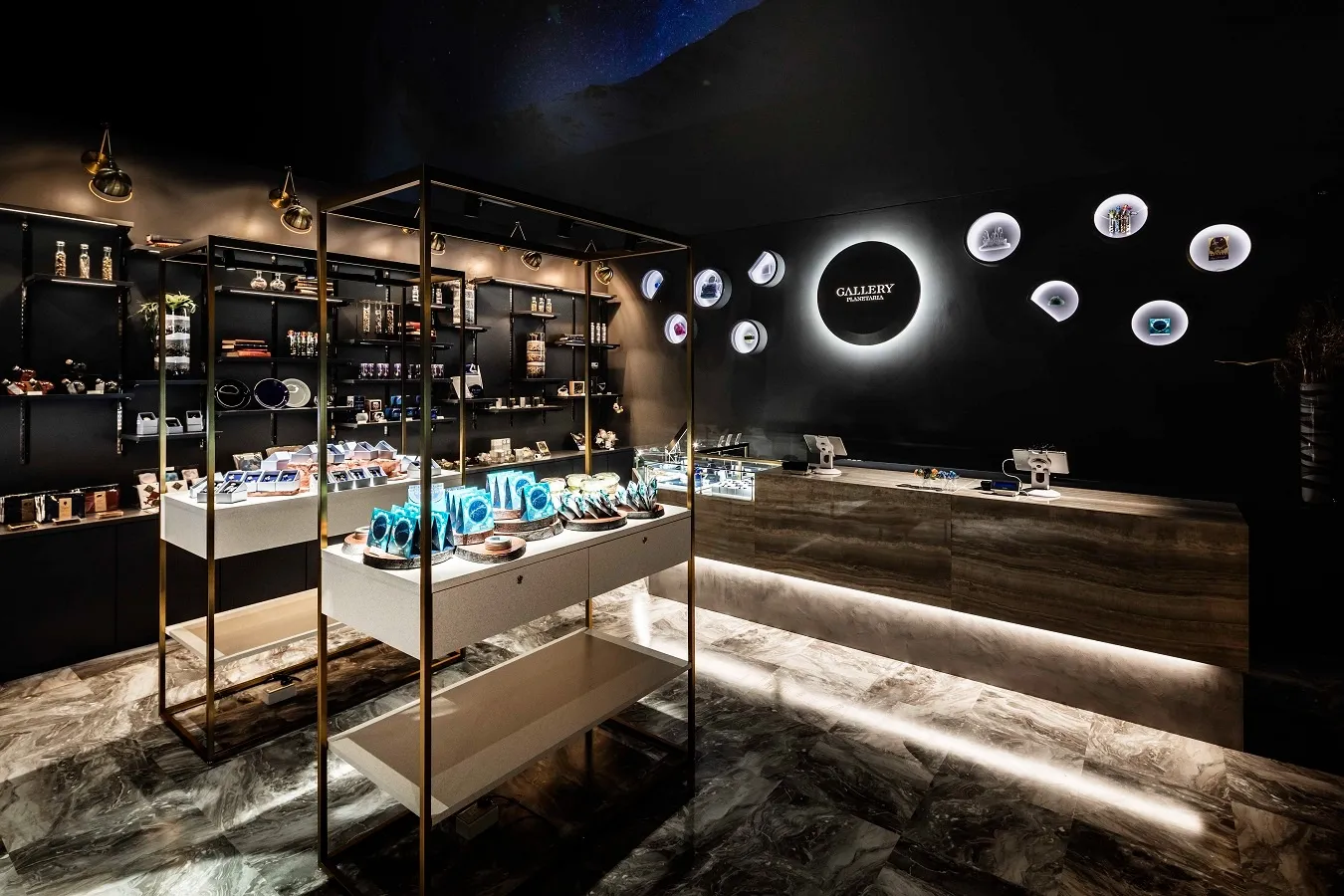 ▲GALLERY PLANETARIA（ショップ）