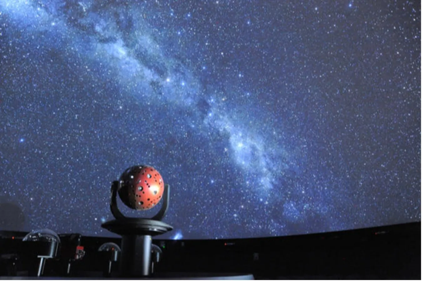 ▲プラネタリウム