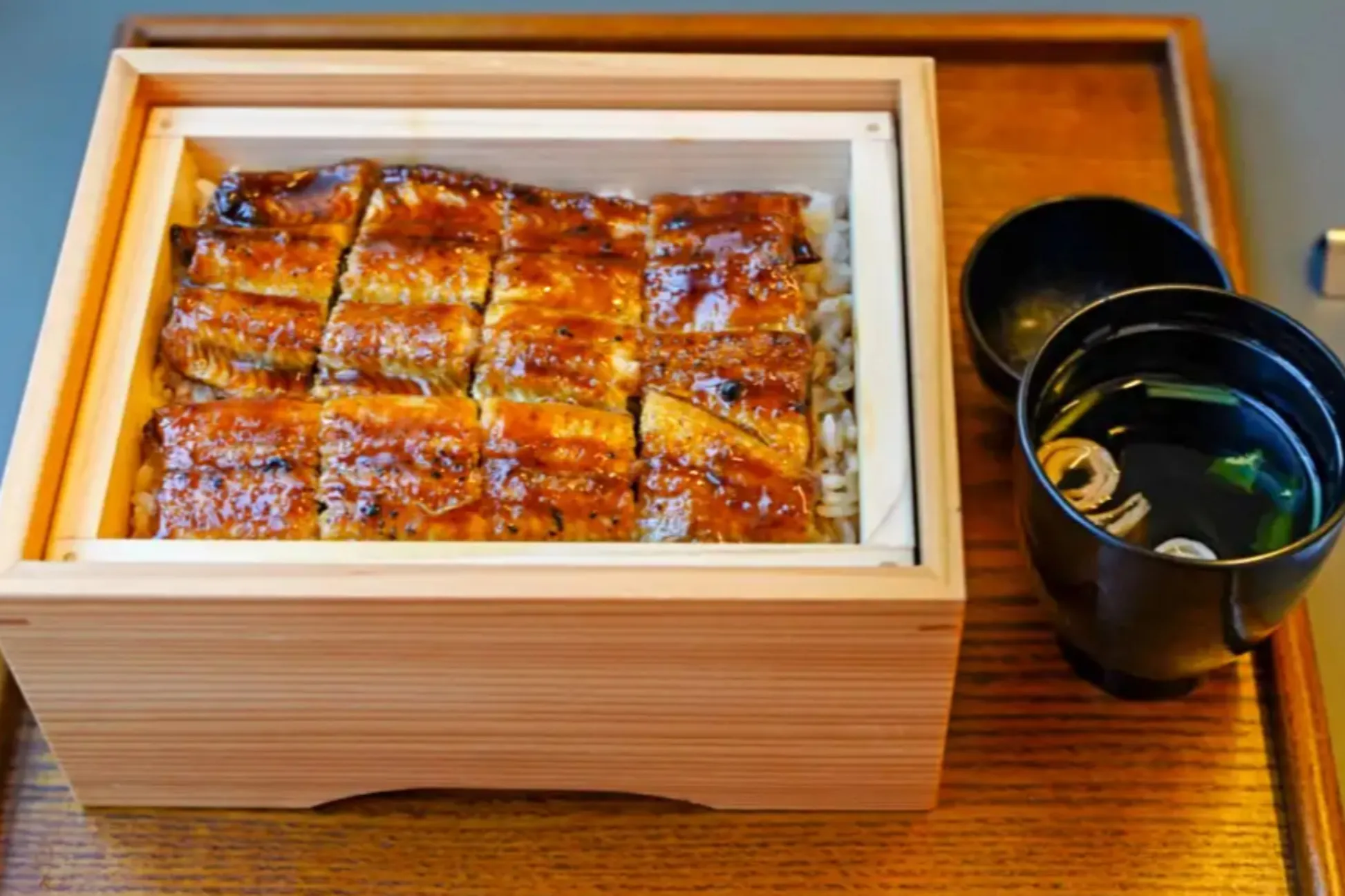 関西風うなぎをリーズナブルに！"普段使いのうなぎ屋さん"が馬喰横山にオープン