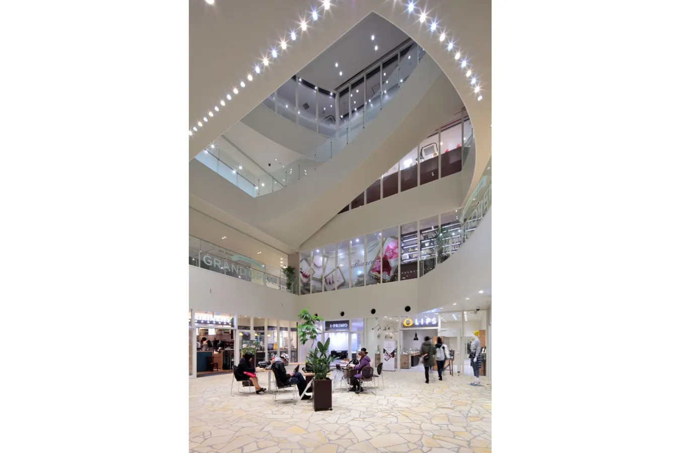 WACCA IKEBUKURO