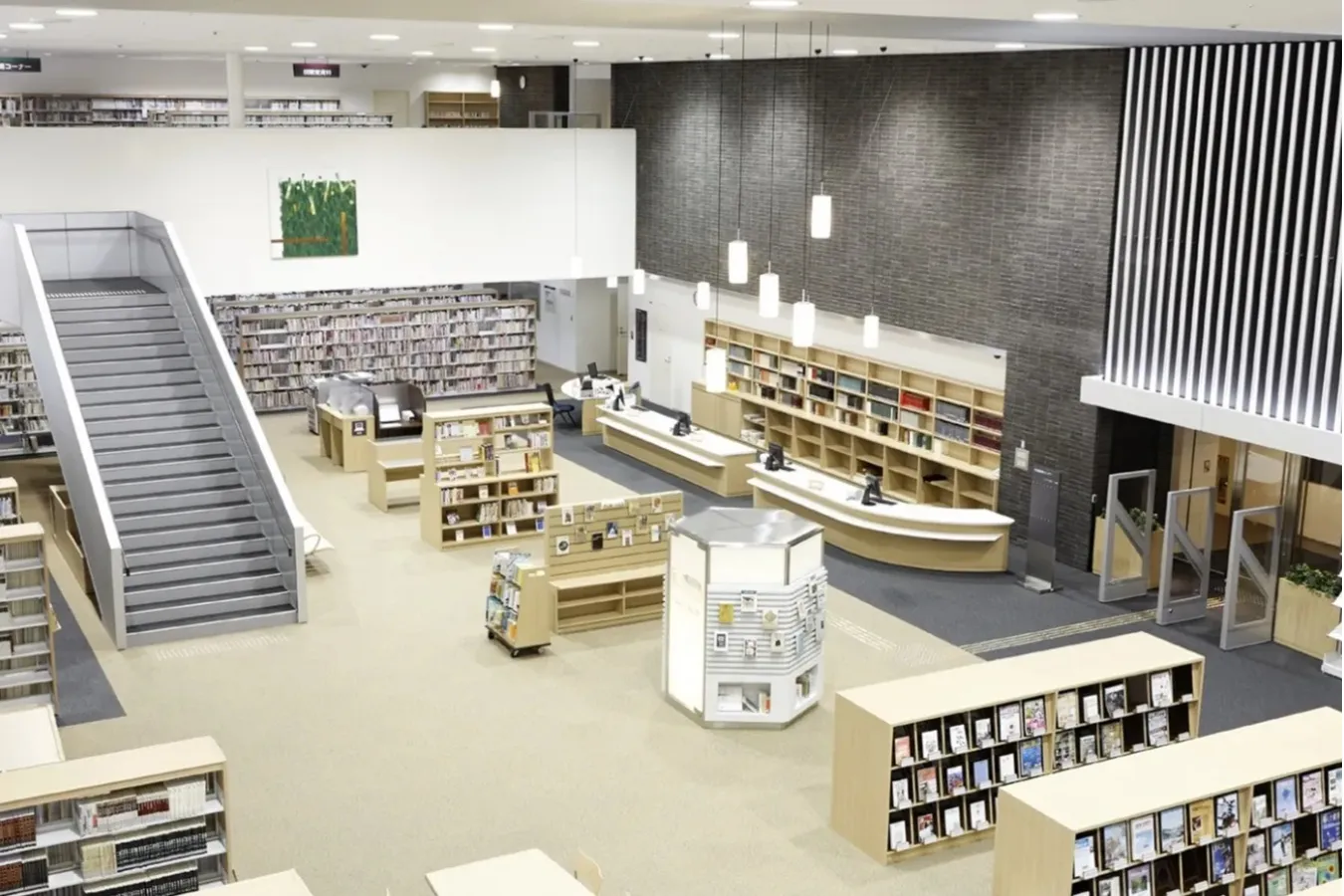 豊島区立中央図書館