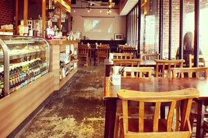 【池袋】居心地抜群！仕事帰りにまったりできるカフェ