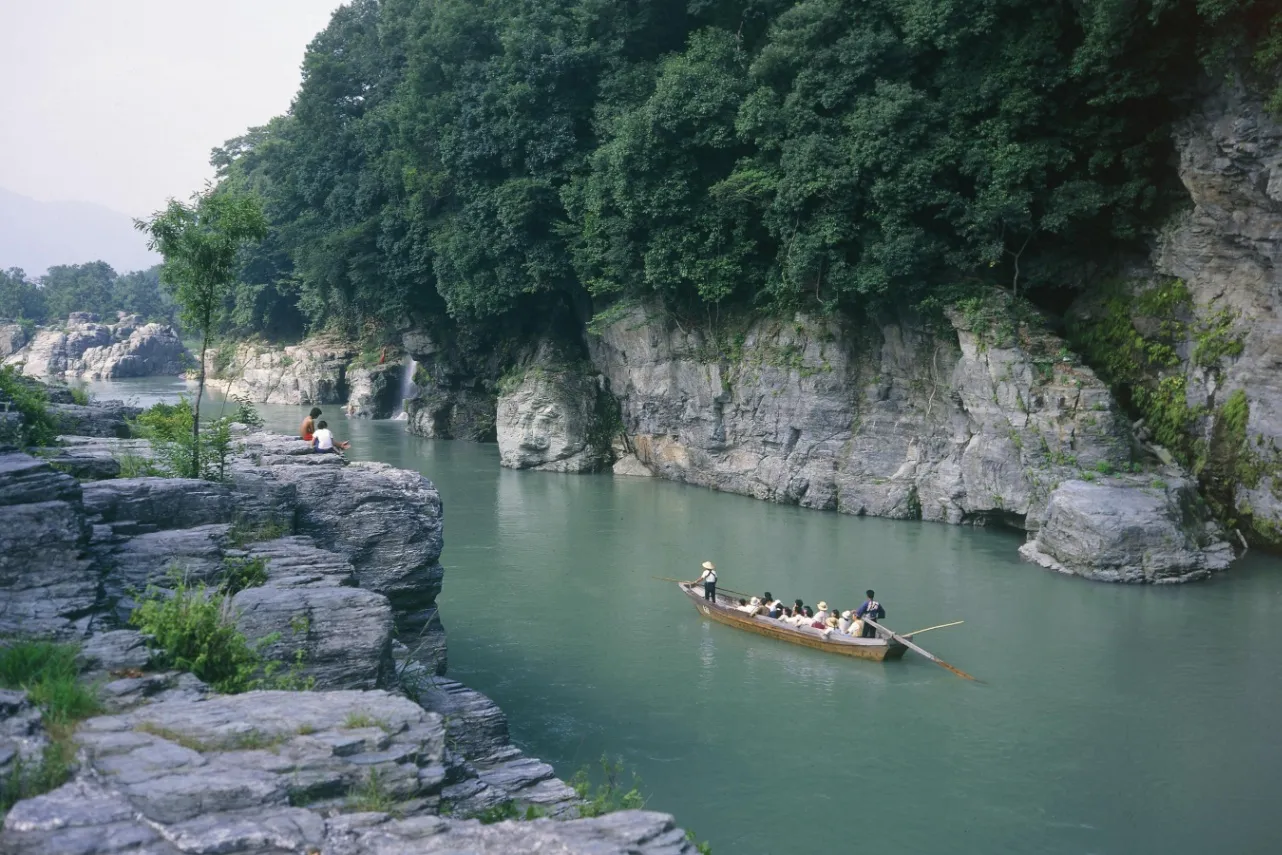 ▲長瀞渓谷の人気アクティビティ「川下り」