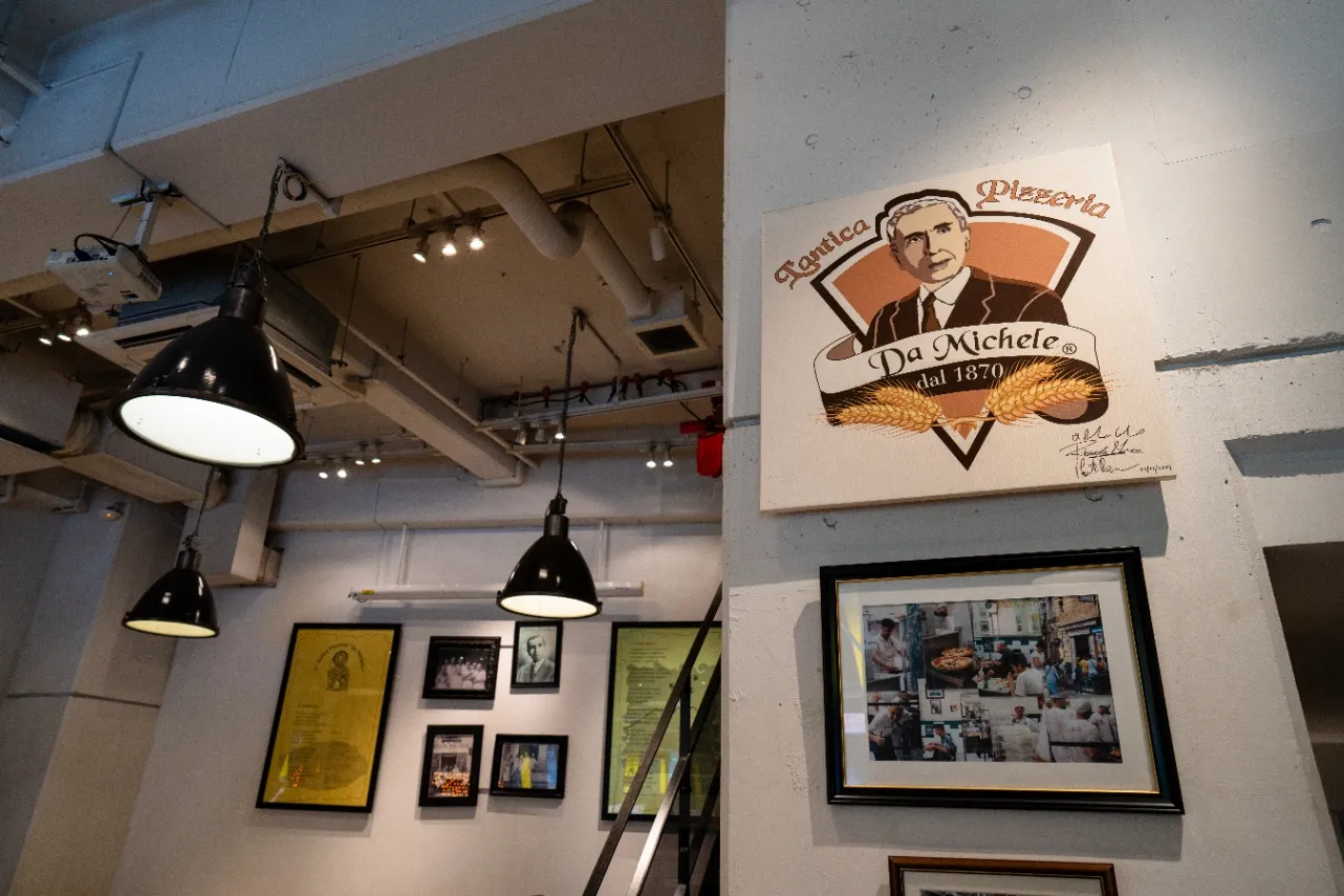 【恵比寿】巨大なピッツァに驚き！ナポリで150年以上愛される名店「ダ ミケーレ」_1928224