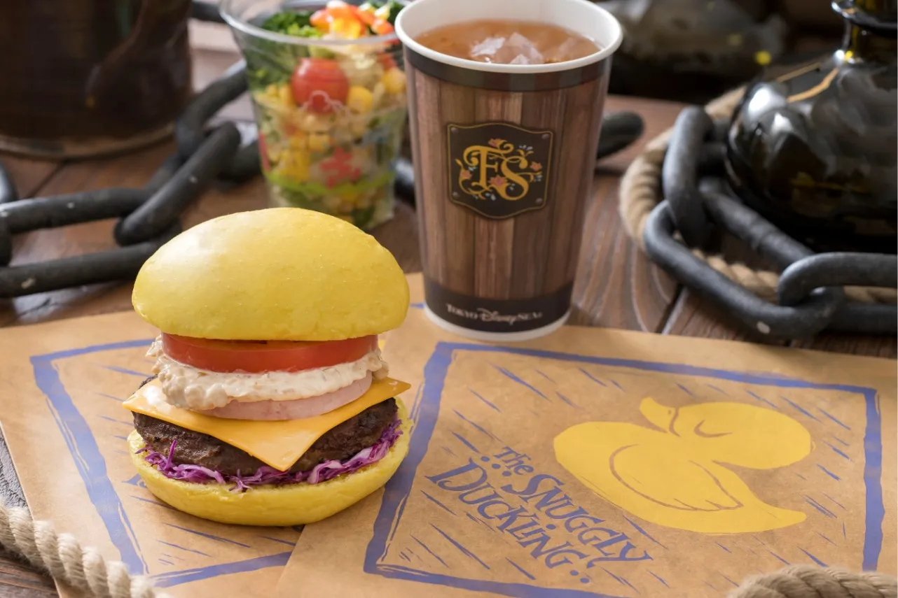 ▲ダックリングドリームチーズバーガー　※イメージ ©Disney