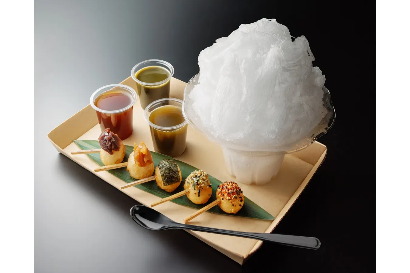 ▲ティーズグリーン「食べ比べかき氷 あおい絢爛」