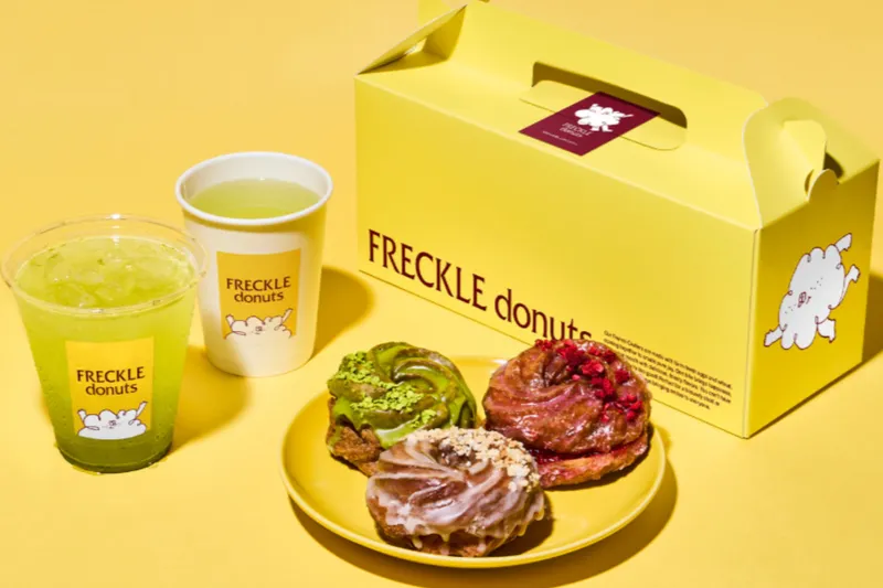 フレンチクルーラー専門店「フレクルドーナツ」期間限定ショップがニュウマン高輪にオープン