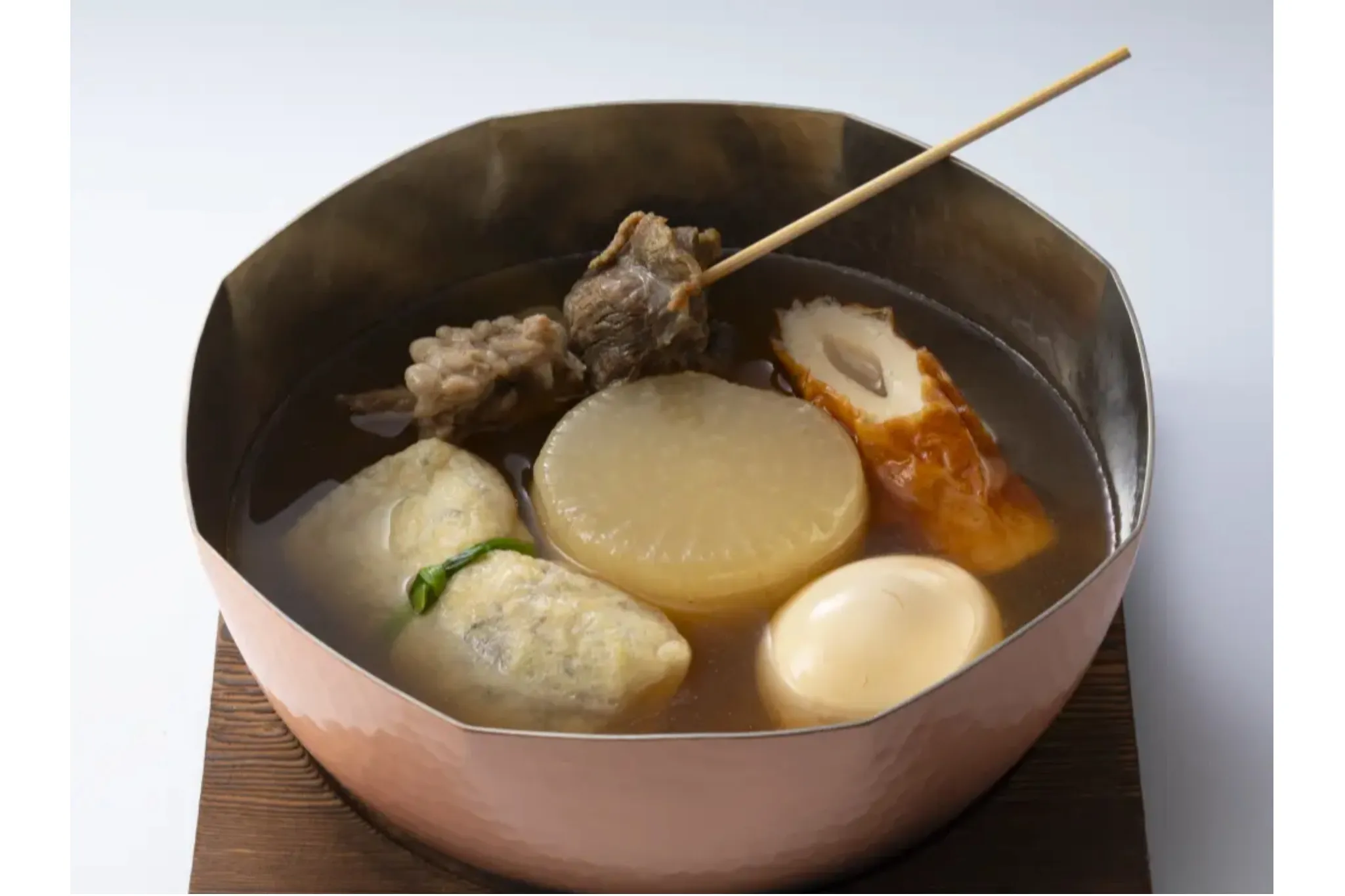 お酒と楽しむおでん専門店「茅乃舎だしおでん」が東京ミッドタウンにオープン