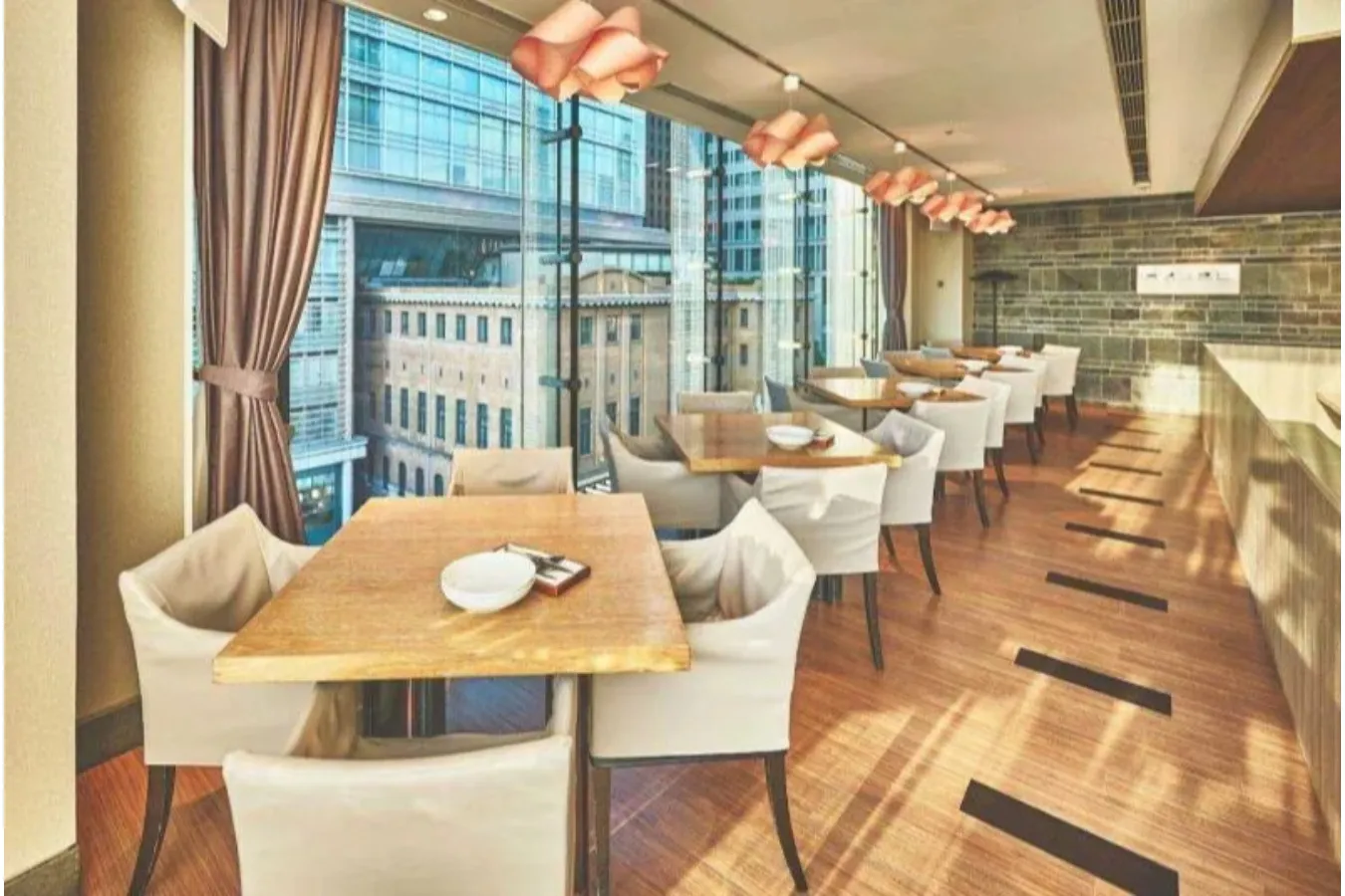 【東京駅】子連れにオススメのランチスポット8選！トレインビューのお店も_3321851