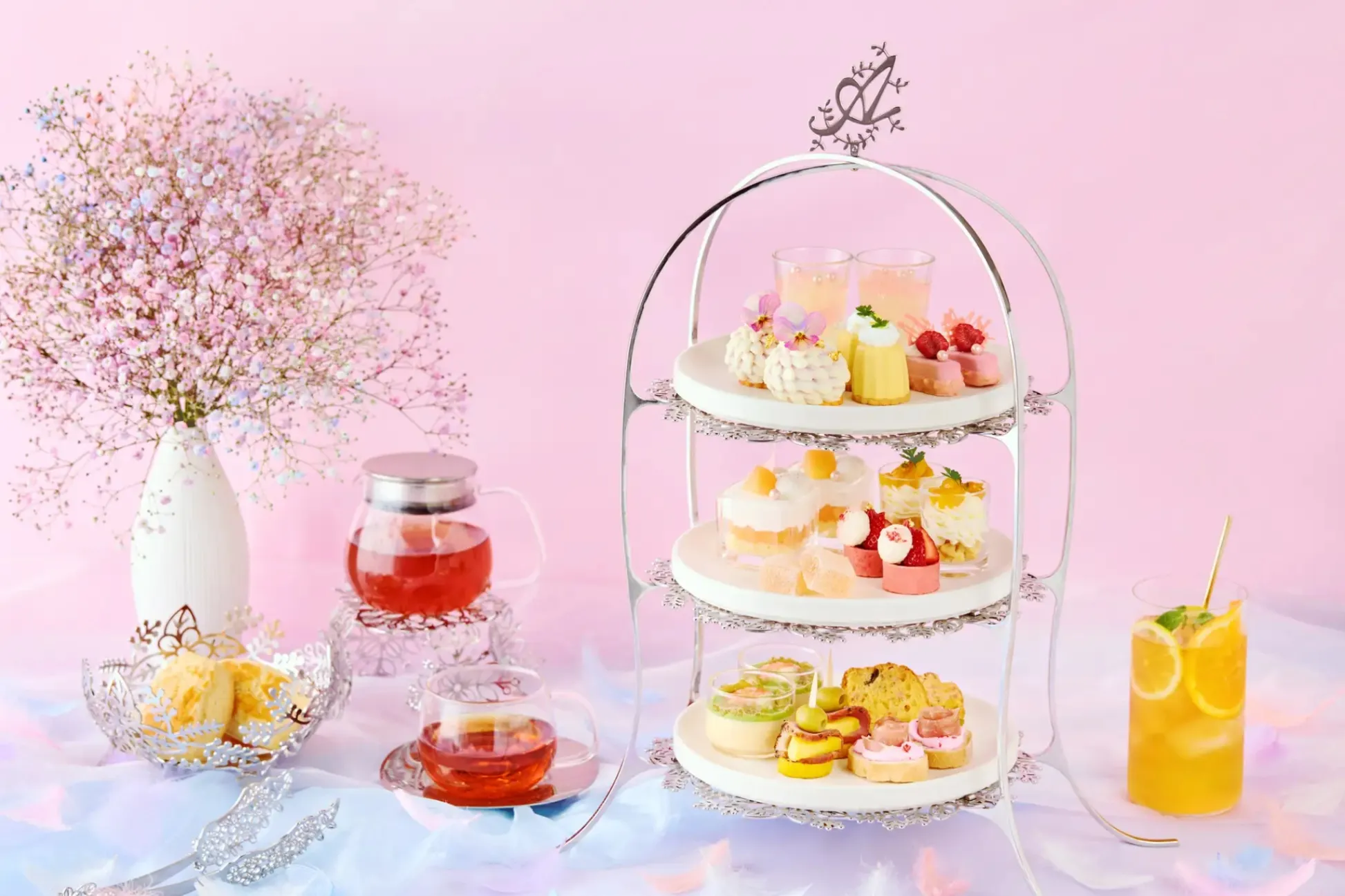 【アニヴェルセルカフェ 表参道】サマーフルーツたっぷりアフタヌーンティー登場！