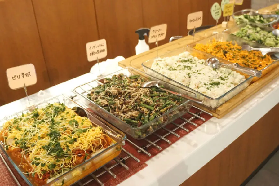 【市ケ谷】TKPカフェテリアの時間無制限ランチ食べ放題レポ