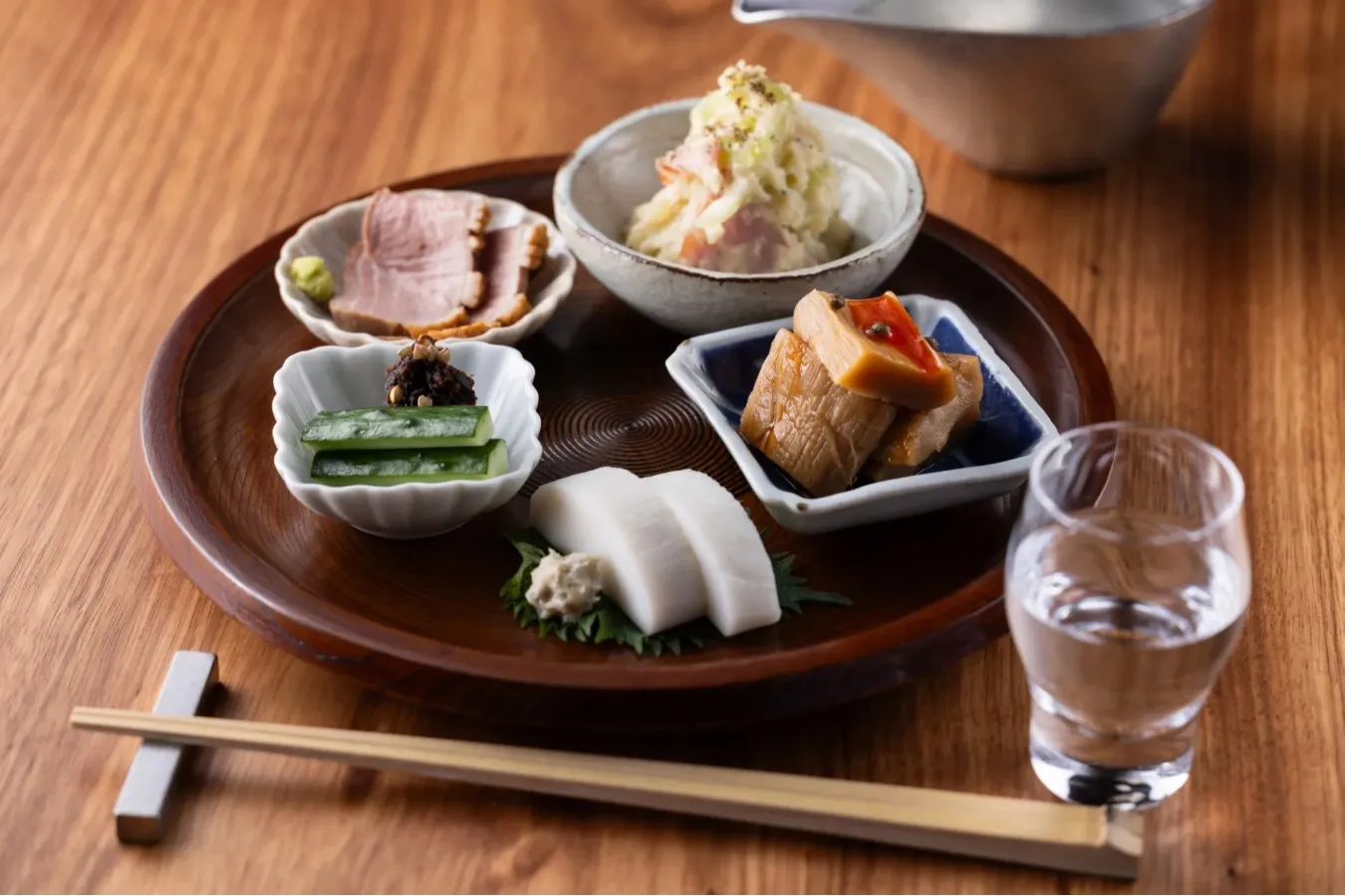 ▲旬の素材にこだわった蕎麦前（一例）
