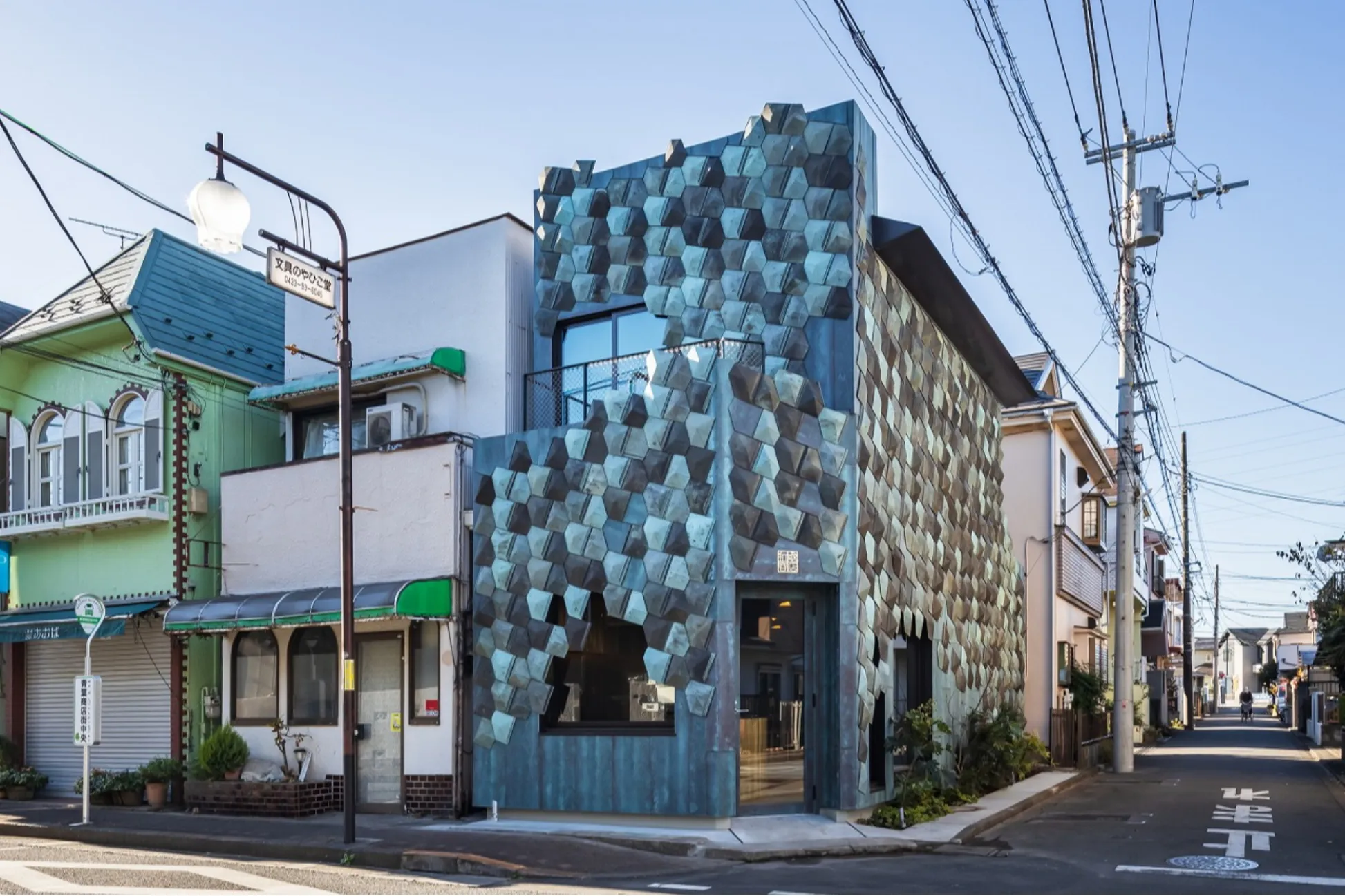 隈研吾氏がデザイン監修！築52年の空き店舗を活用したカフェ「和國商店」オープン