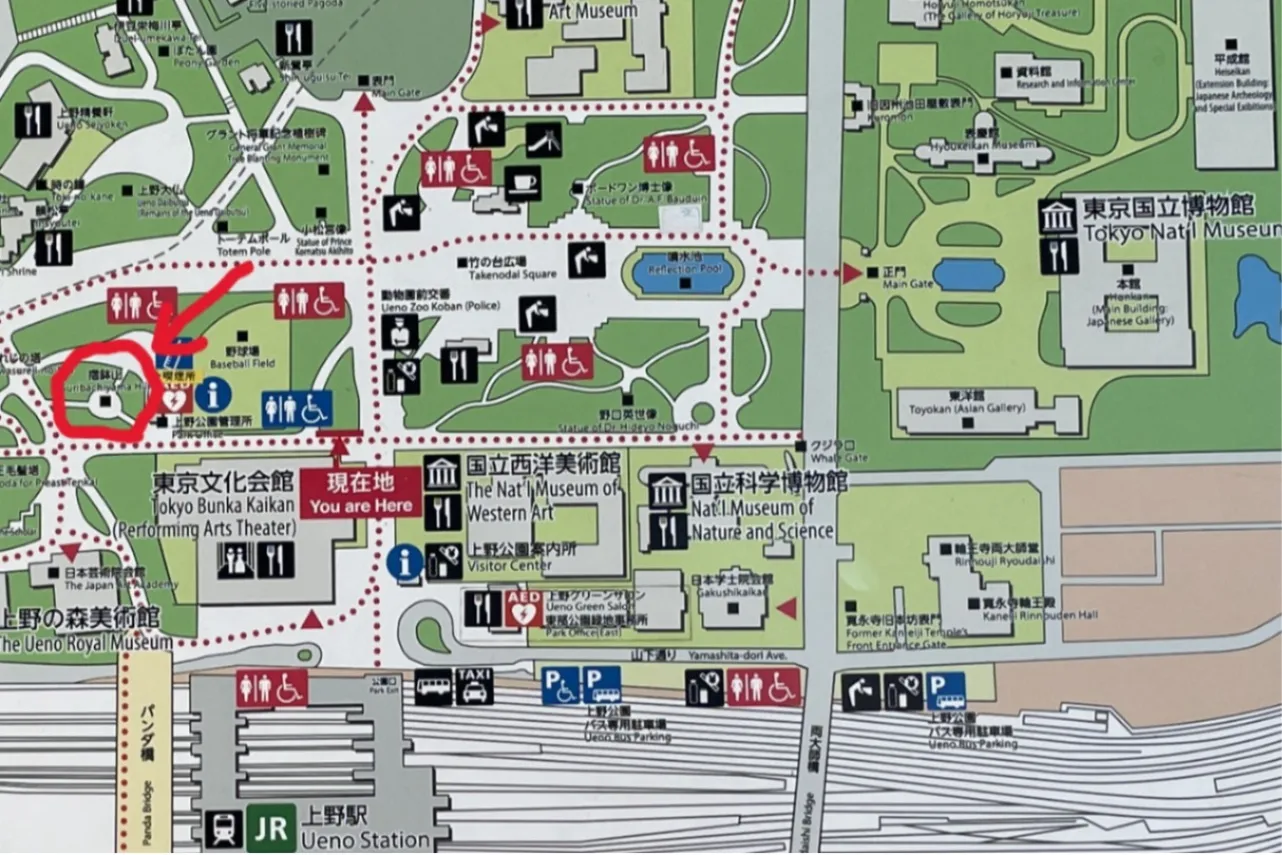 ▲東京国立博物館から徒歩約7分。地図には「摺鉢山」と書かれている