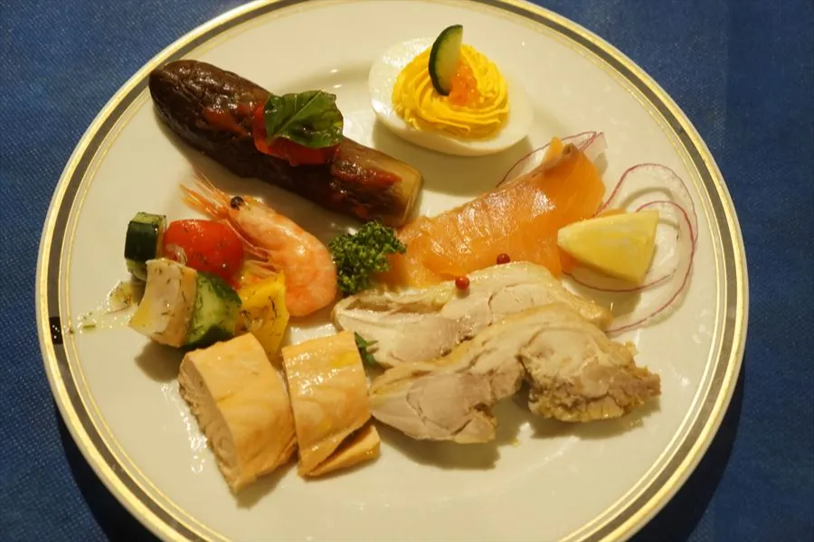 サーモンなど55種類のスウェーデン料理が食べ放題!日本で唯一の専門店でランチデート_1777694