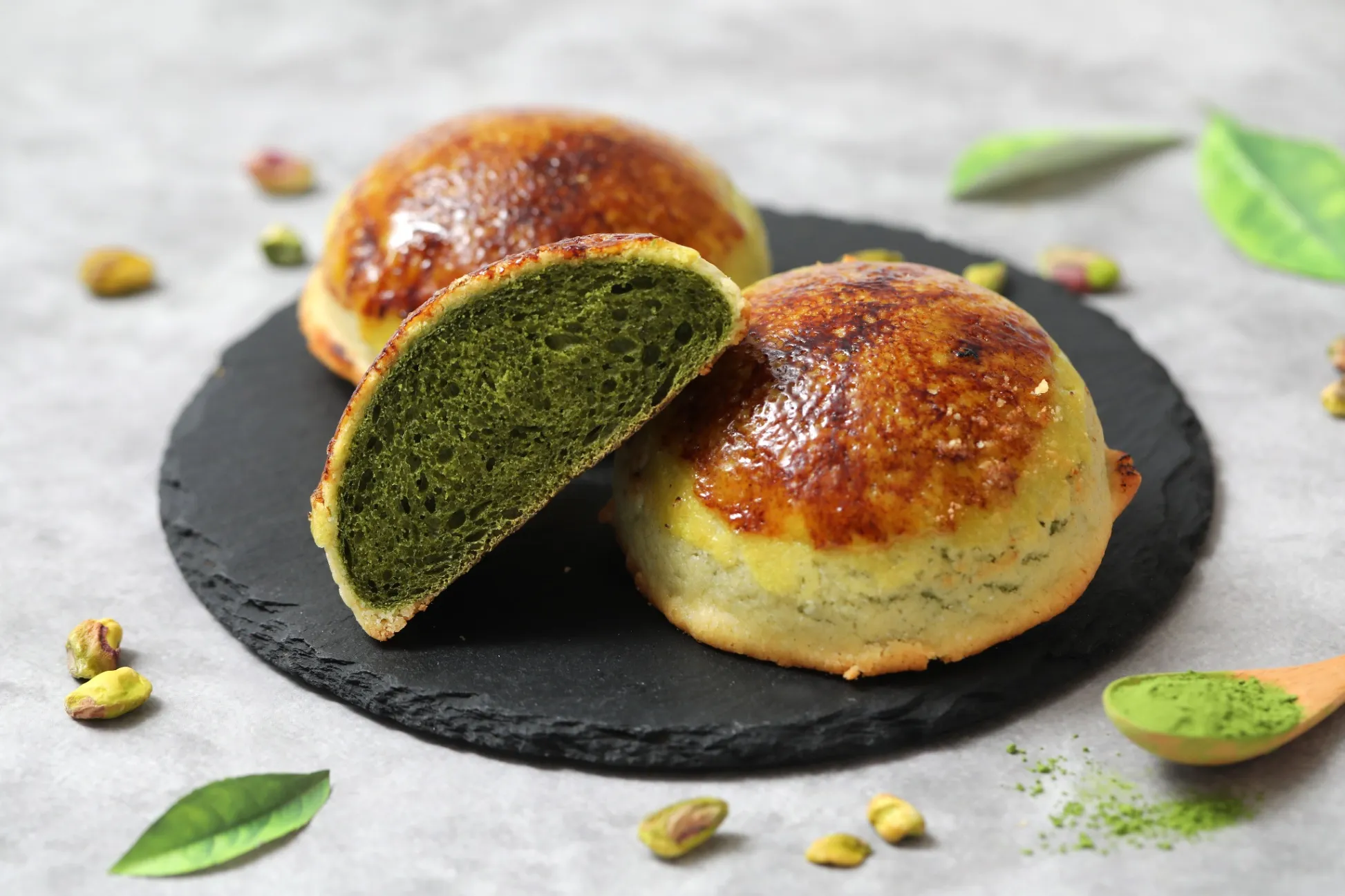 京都の老舗ベーカリー「グランディール」から“抹茶”の新作パンが登場！