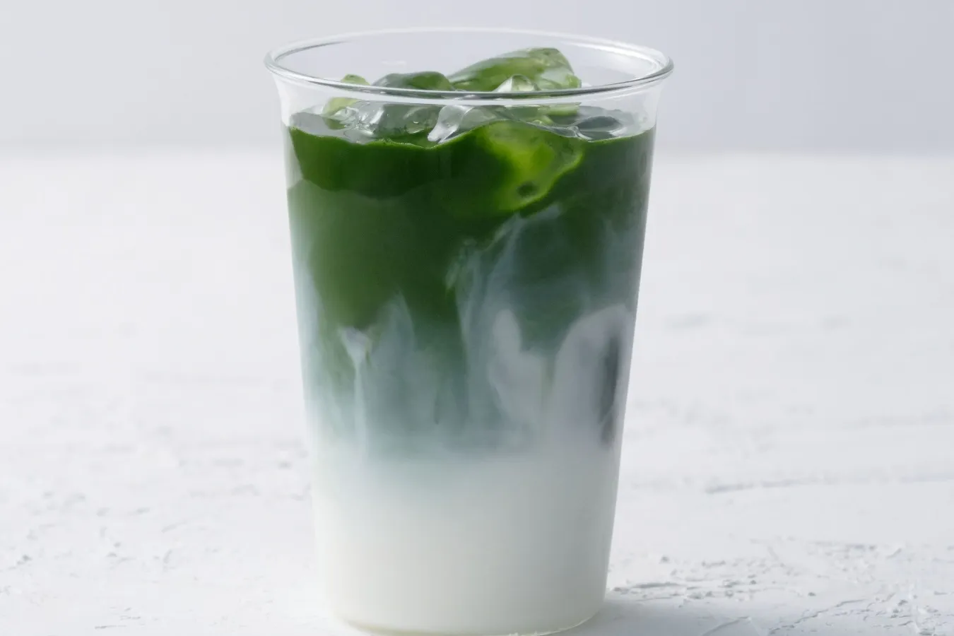 ▲「ミクスチャ　抹茶（薄茶）とミルク」（Cold：580円）