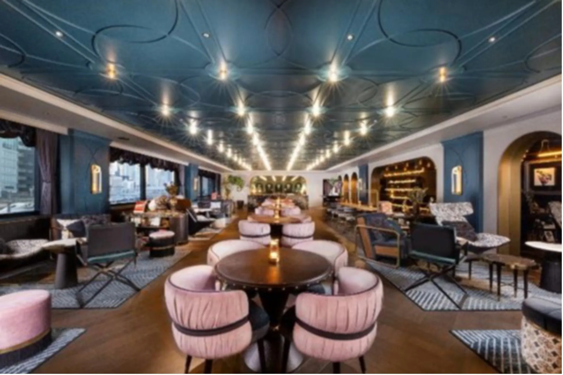 “劇場の舞台美術”がコンセプトのホテル「メルキュール東京日比谷」が誕生