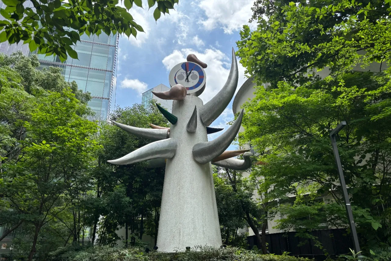 銀座駅の“ヒビ活”スポット_3916842