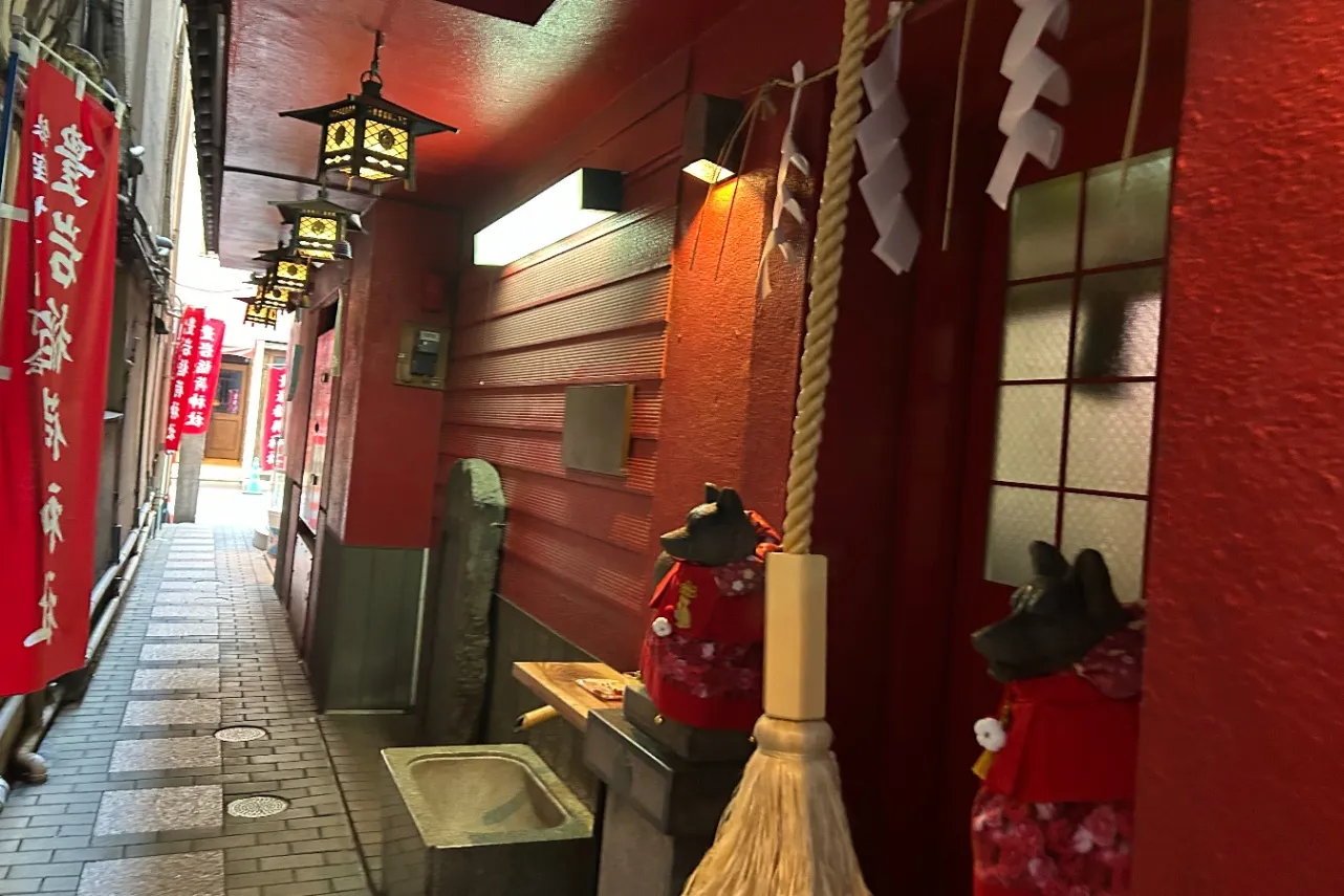 銀座駅の“ヒビ活”スポット_3916843