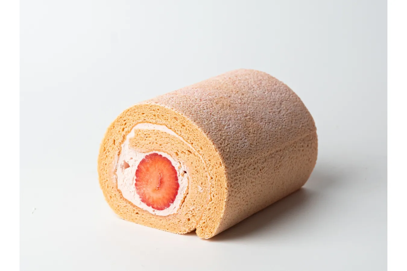 ▲「あまおうみるくロール（ロング）」