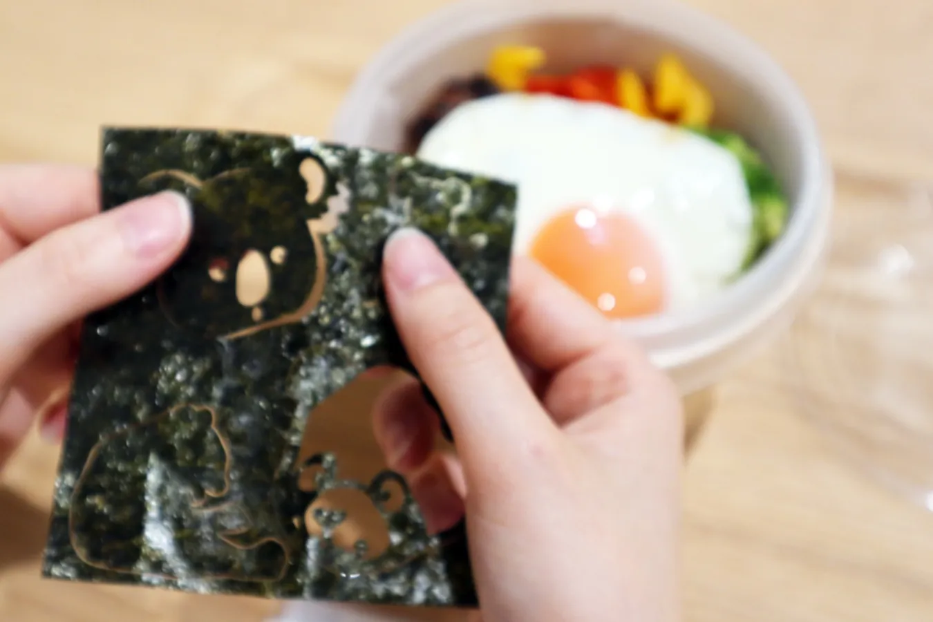 ▲「デミたまハンバーグ丼 のりあーと®付」