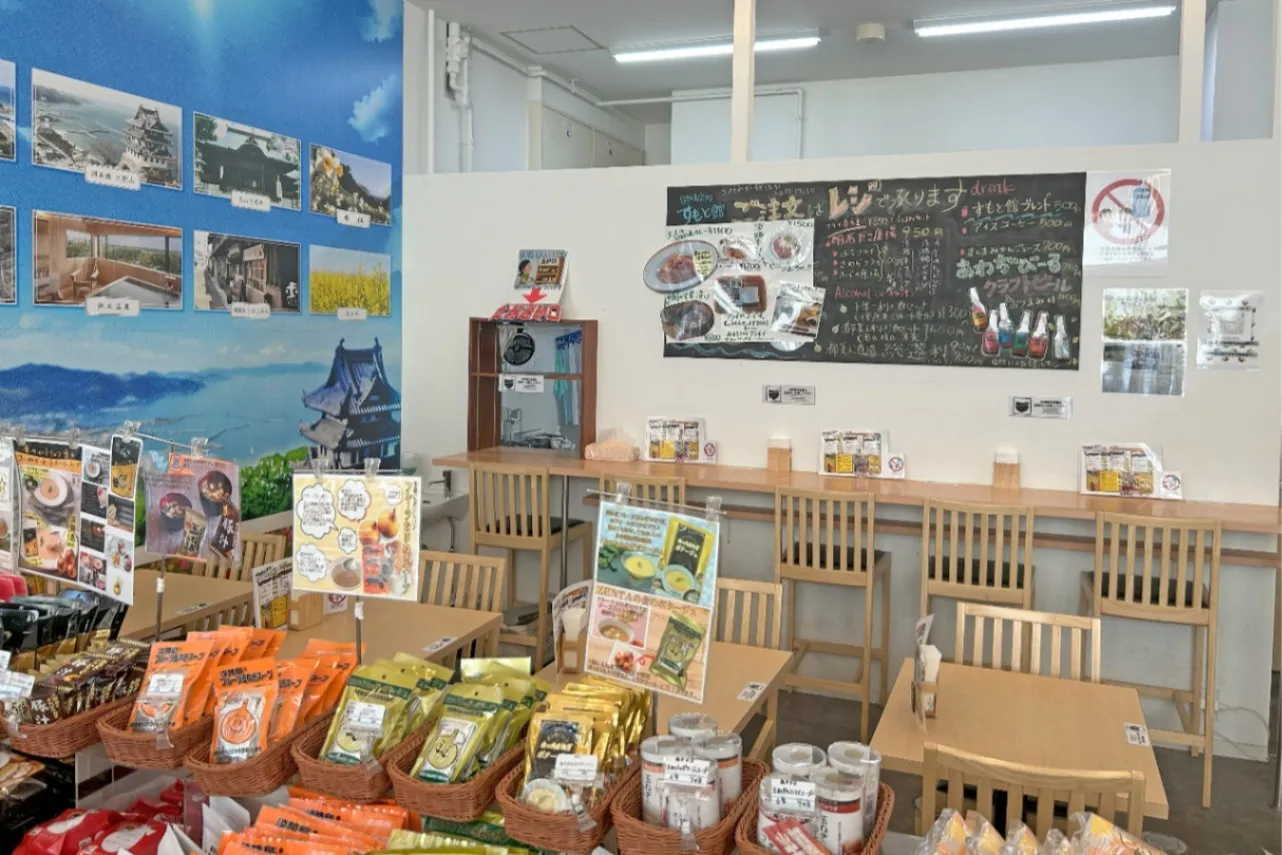 ▲淡路島・洲本市の食を楽しめるイートインスペース