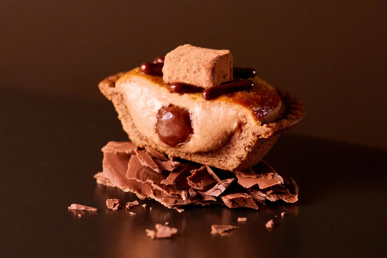 ▲「焼きたてチーズタルト 贅沢生ショコラ」