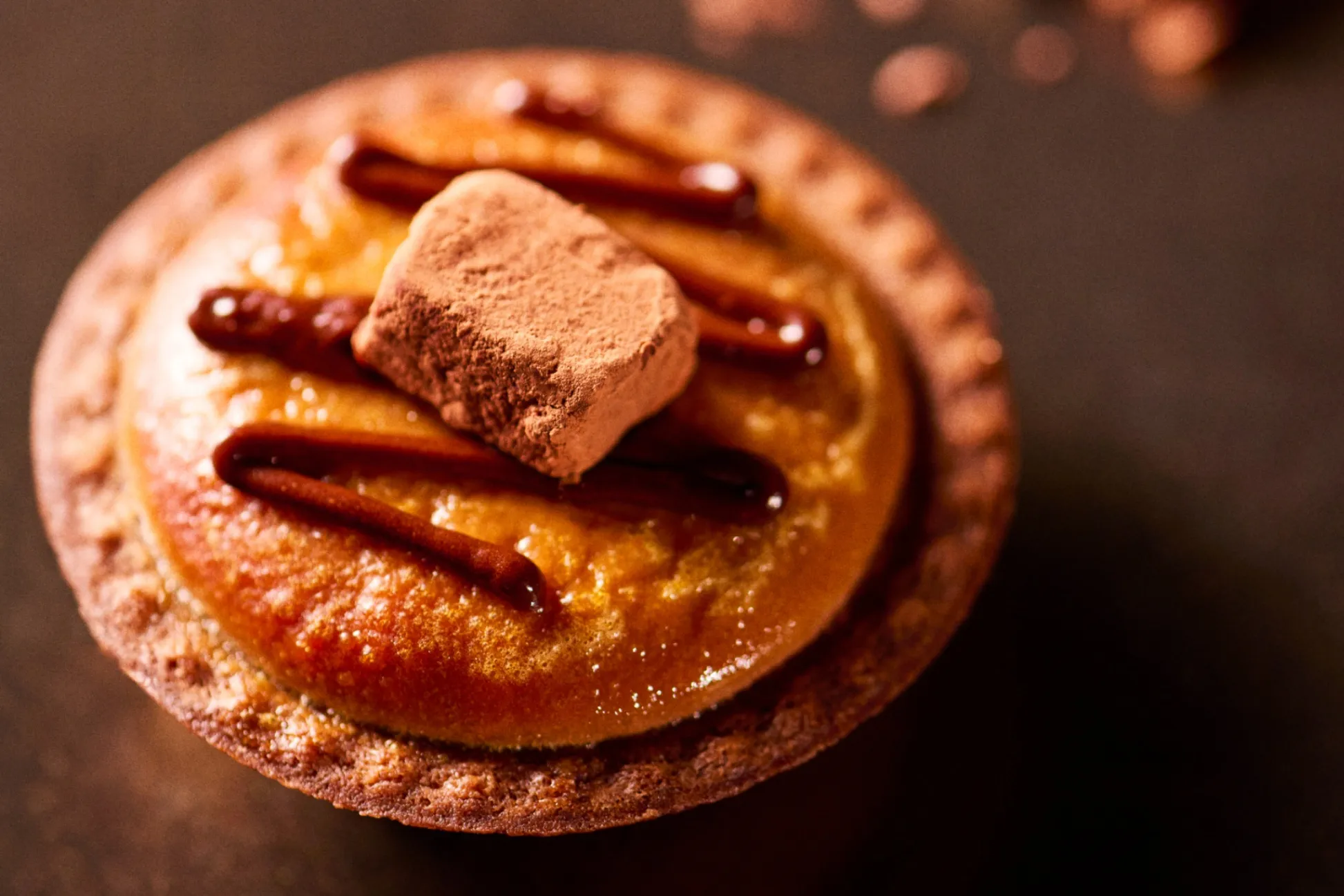 とろける濃厚ショコラタルト！焼きたてチーズタルト専門店「ベイク チーズタルト」より