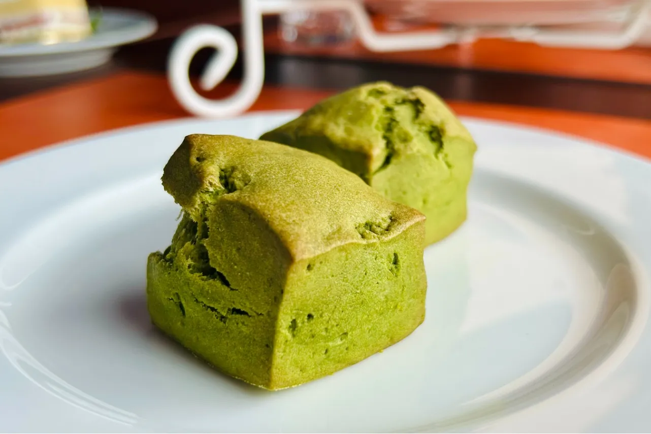 ▲淡く抹茶の香りが広がる「抹茶スコーン」