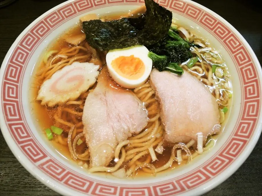 一人飲みにも最適！御茶ノ水「ラーメン 大至」レポ