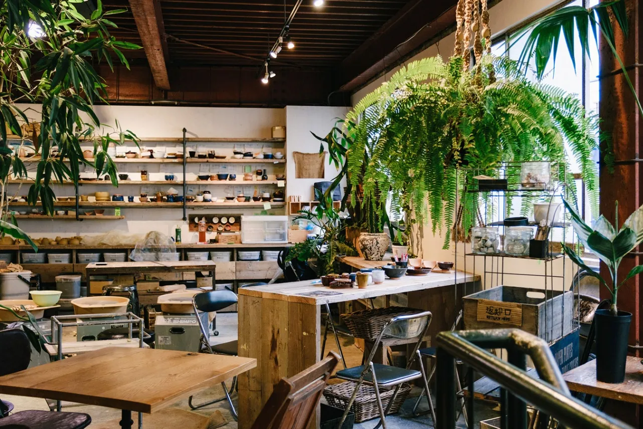 自分の居場所が必ず見つかる。上野の廃工場をリノベしたカフェ「ROUTE BOOKS」_1291703
