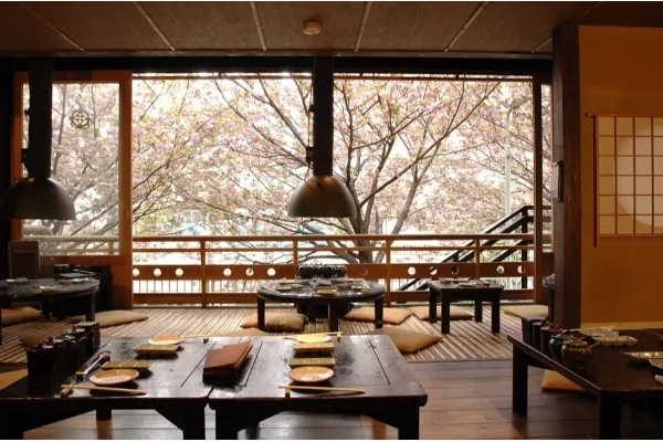 【中目黒】桜が見えるレストラン4選！お花見デートにも◎