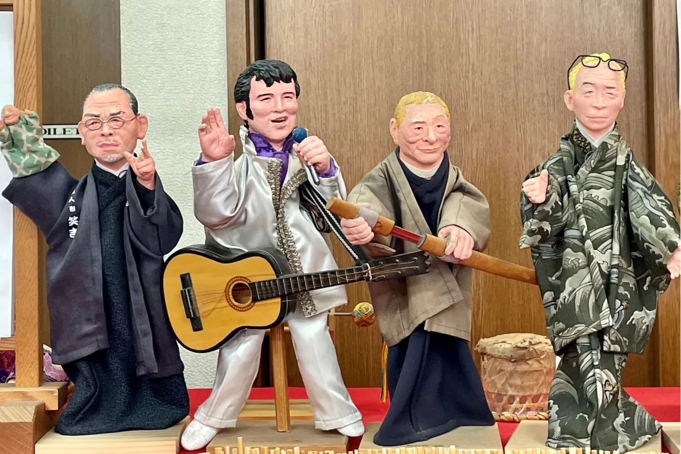 本人そっくり！有名人やリアルな高齢者がいっぱいの谷中「指人形笑吉」_466934