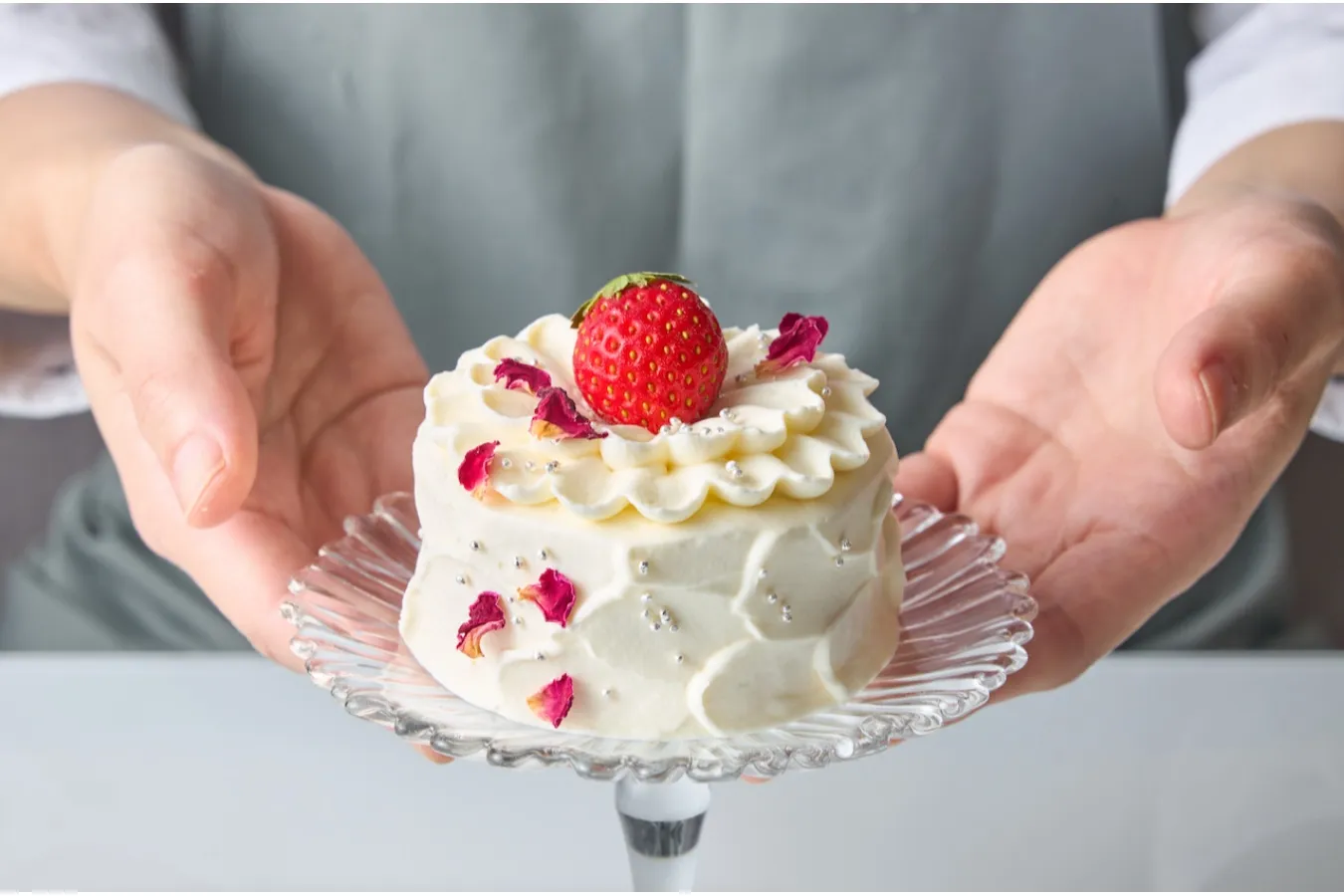 ▲「薔薇と苺のショートケーキ」