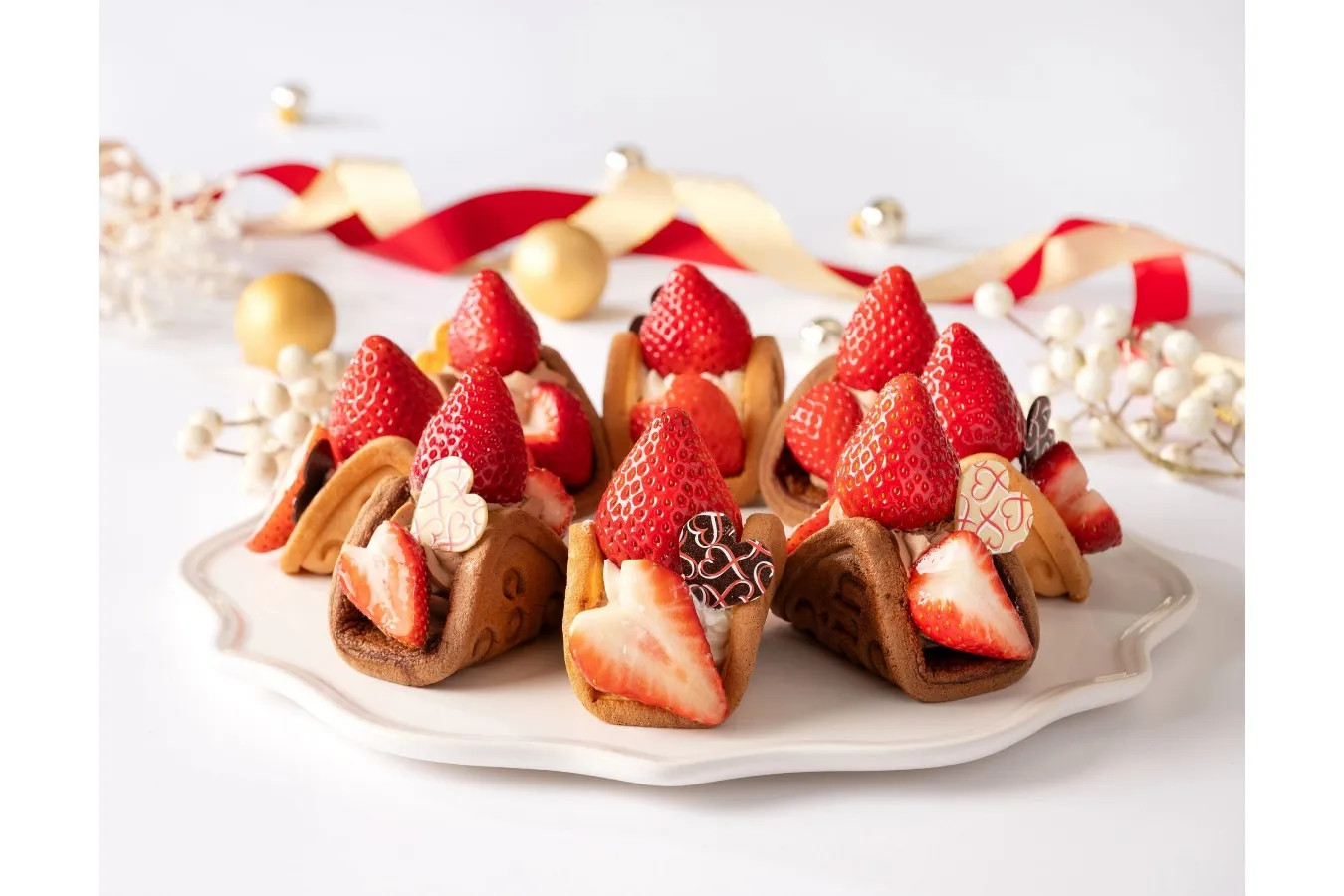 8種のイチゴを食べ比べできるワッフルも！「ワッフルパレット」が新宿に期間限定オープン_2191195