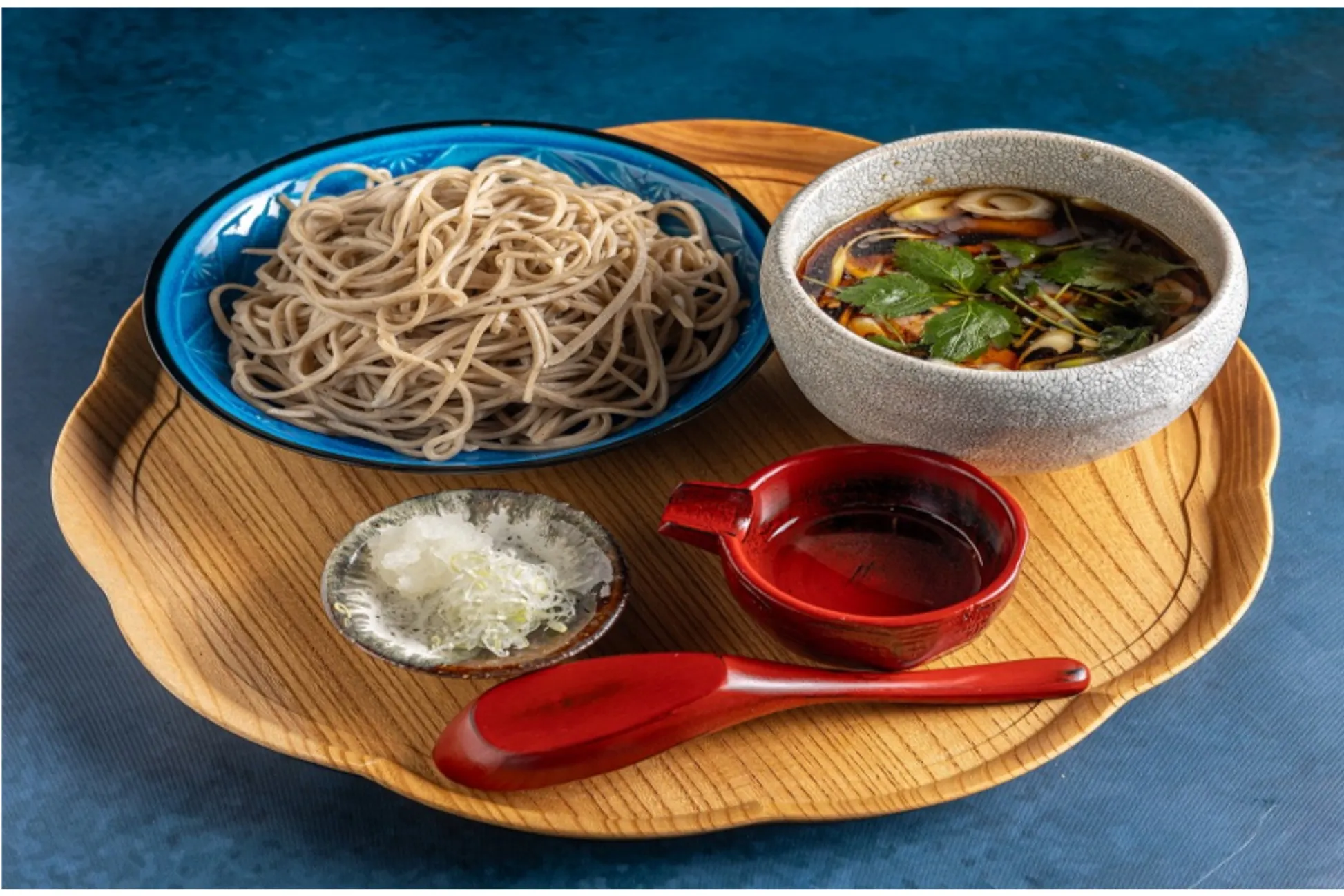 “香りやのど越し”にこだわる本格蕎麦を提供！「蕎麦 豊田」ニュウマン高輪にオープン