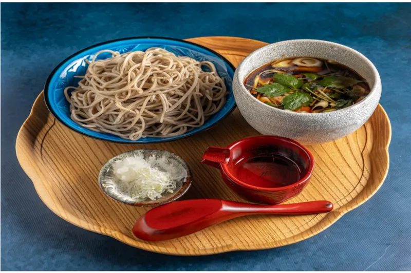 “香りやのど越し”にこだわる本格蕎麦を提供！「蕎麦 豊田」ニュウマン高輪にオープン