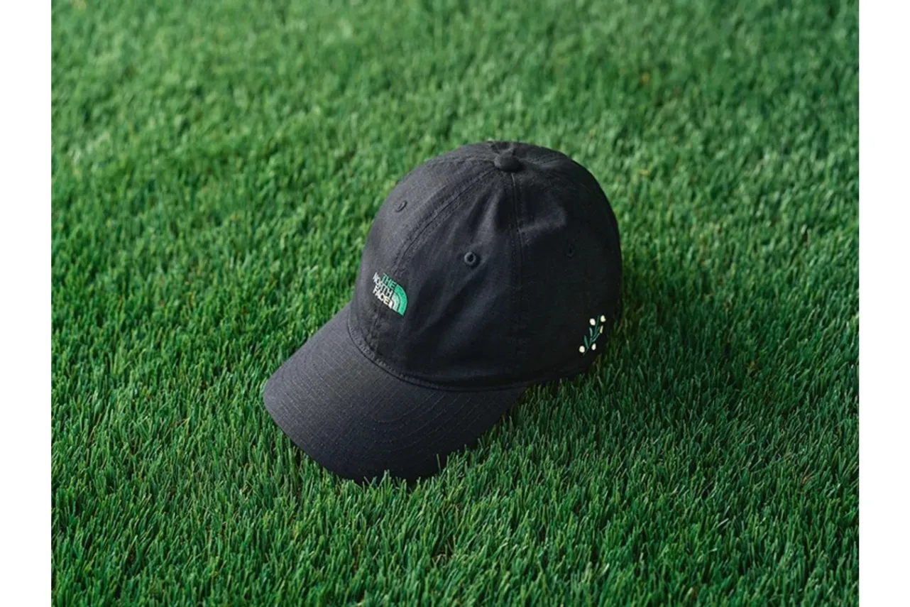▲「PLAY EARTH PARK Halfdome Logo Cap」（6,600円／KIDS：5,500円）