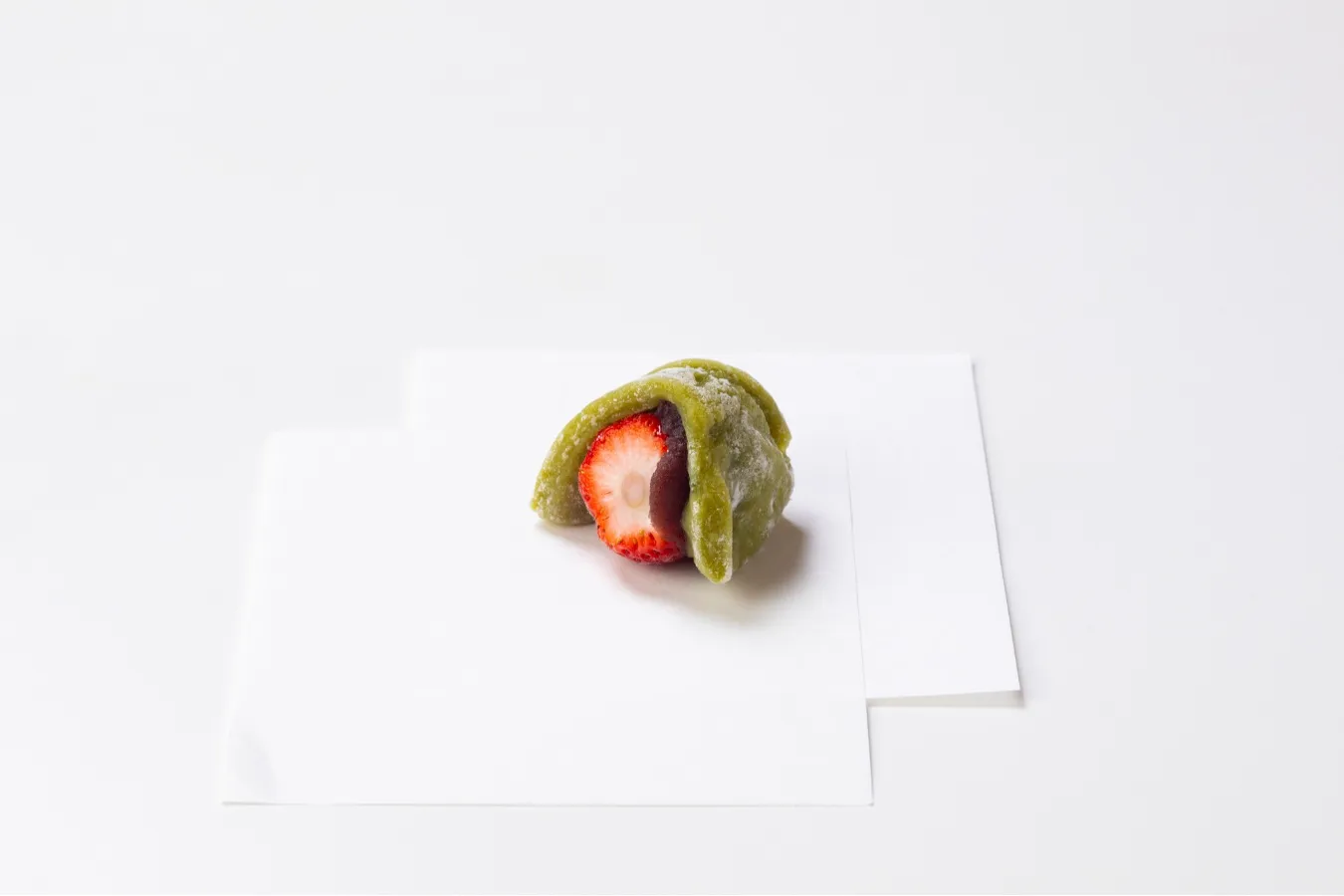 ▲「苺 strawberry」
